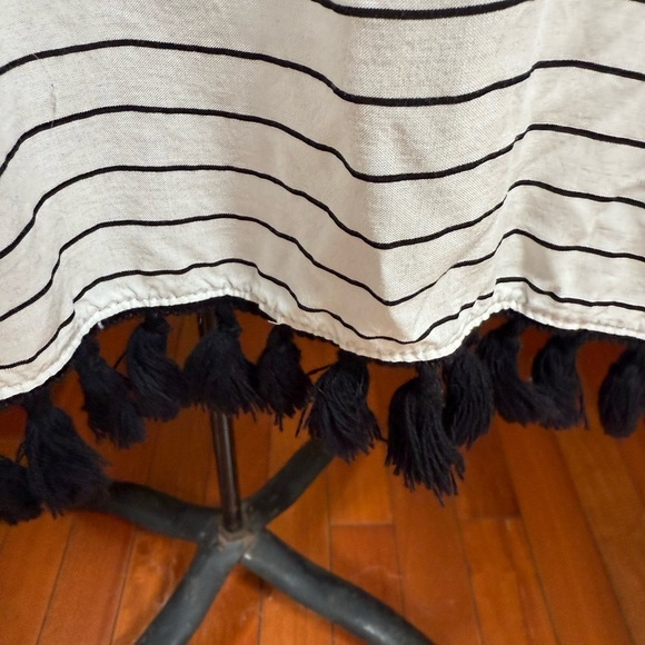 Merona Black & White Tassel Cover Up Top Sz. L - Picture 5 of 6